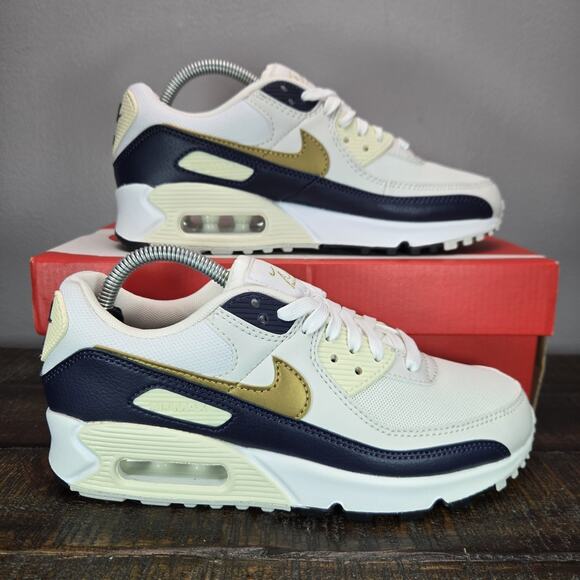 NEW Nike Air Max 90 NN Olympic Womens Size 6 Shoes White Navy Coconut HF3444 100